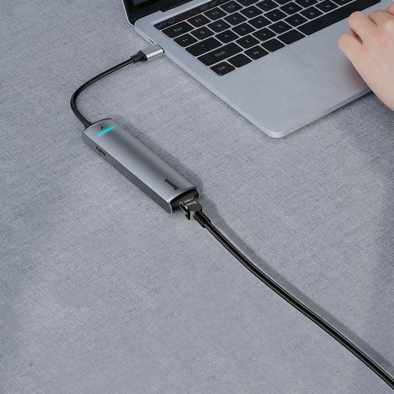 USB C port expander / docking station